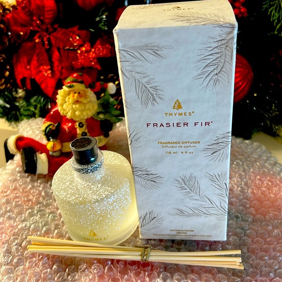 🔥Thymes Frasier Fir Flocked Petite Reed Diffuser – Home Fragrance Diffuser - Picture 1 of 8